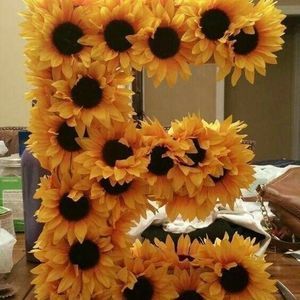 Meet your Posher, Estella